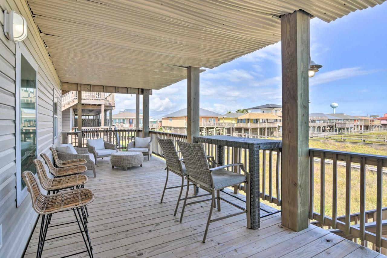 Surfside Beach Retreat With Deck And Ocean Views 外观 照片
